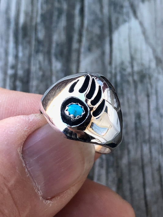 Navajo  Bear paw Turquoise and sterling silver ring