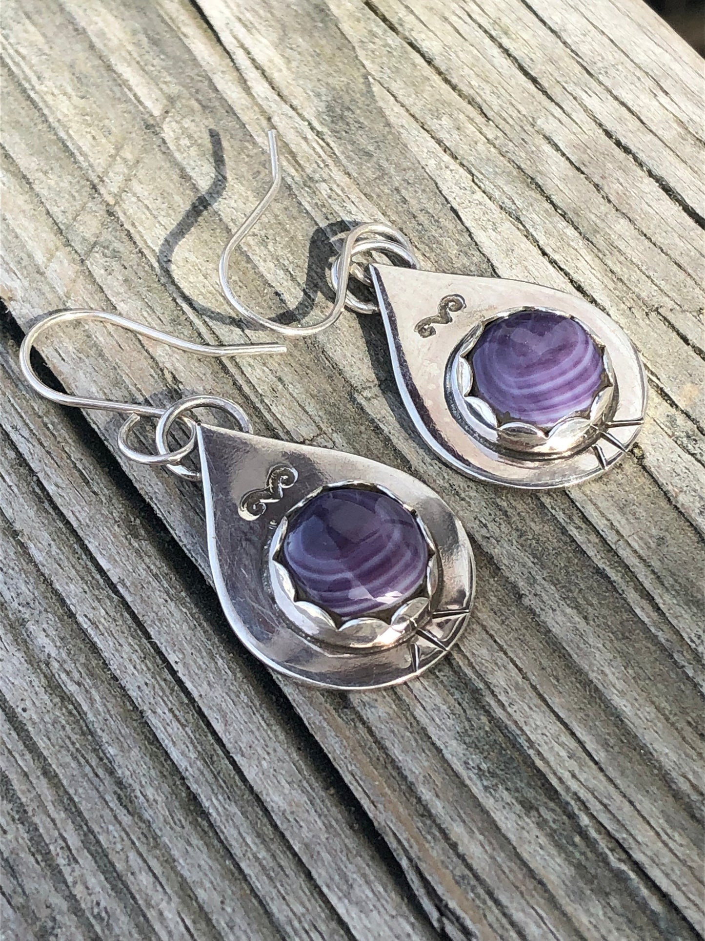 Teardrop setting wampum earrings