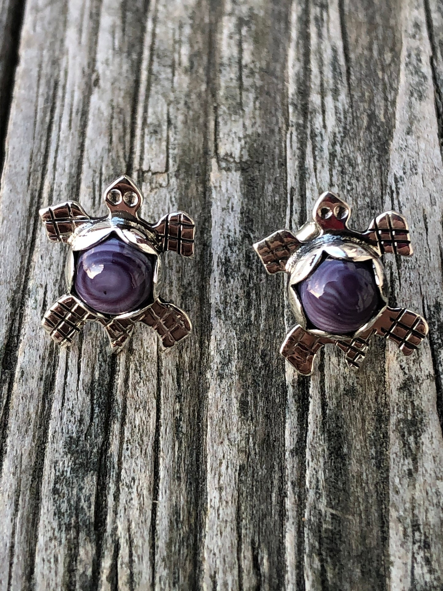 Wampum turtle stud earrings