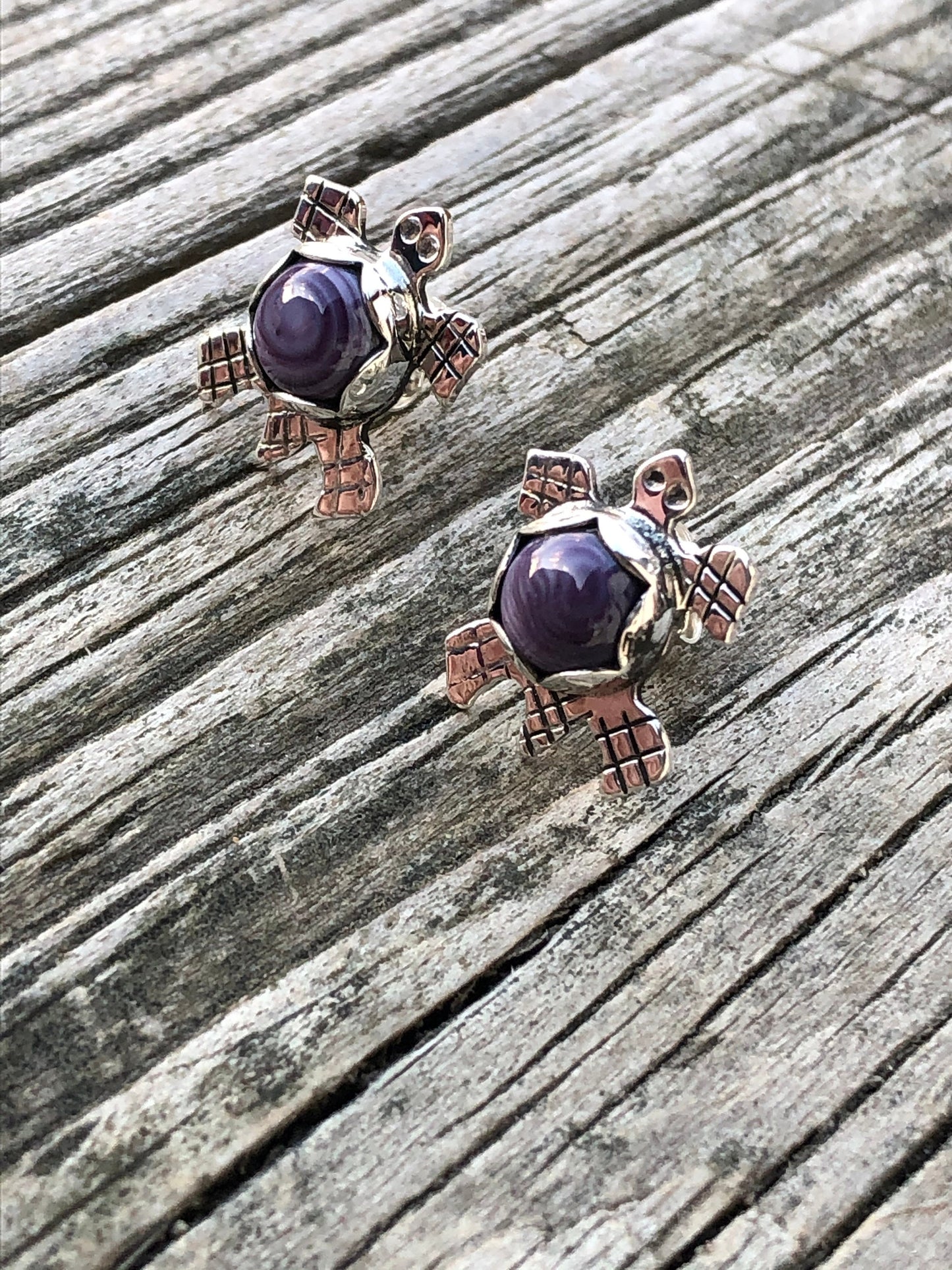 Wampum turtle stud earrings