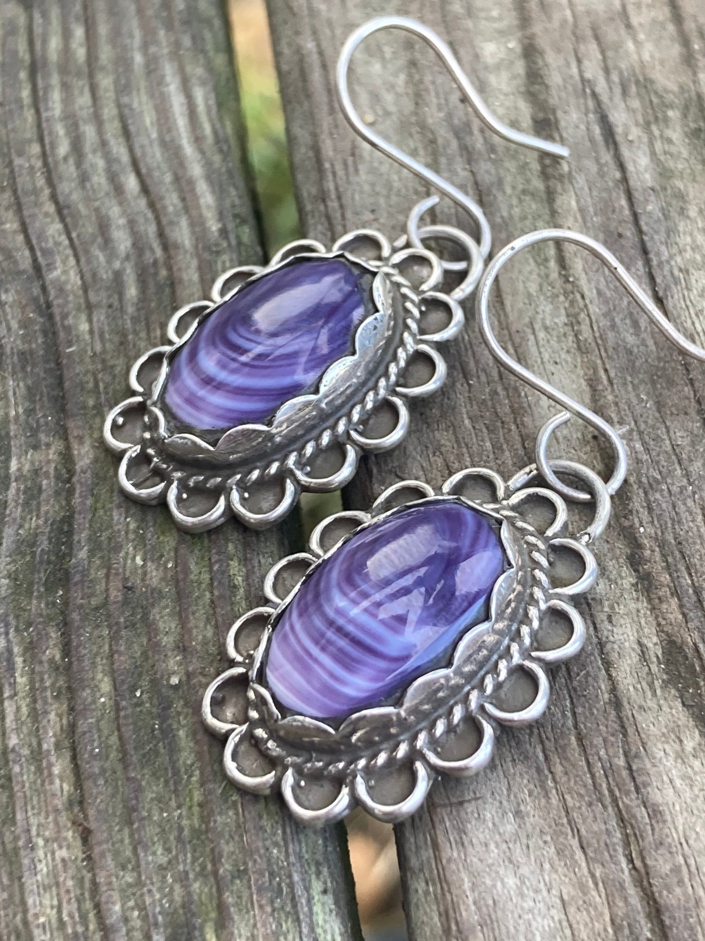 Wampum and Sterling Silver Oval Fancy border earrings