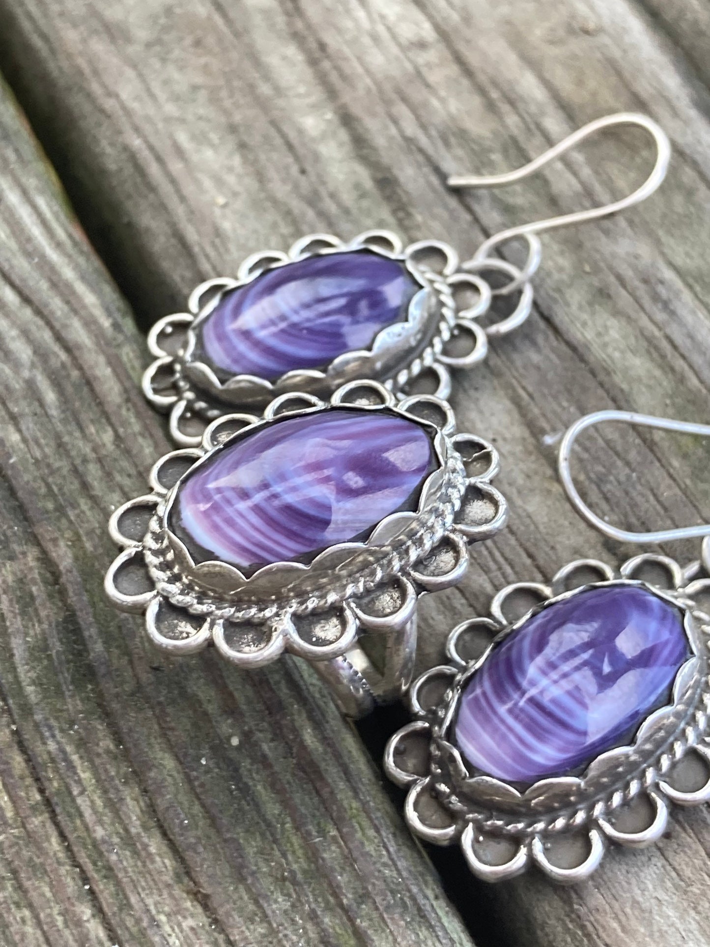 Wampum and Sterling Silver Oval Fancy border ring and earrings SET