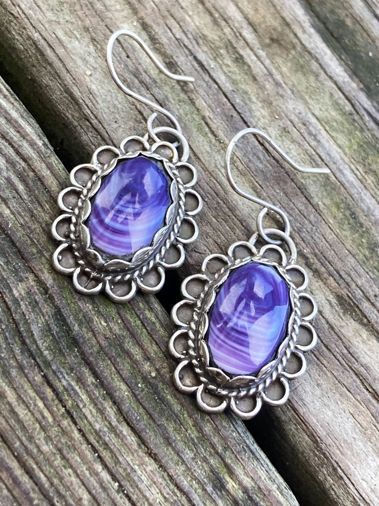 Wampum and Sterling Silver Oval Fancy border earrings